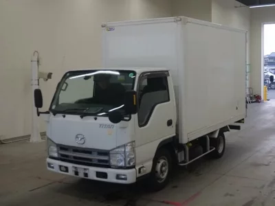 Mazda TITAN