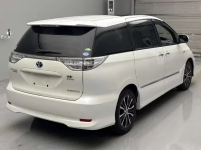 Toyota ESTIMA HYBRID