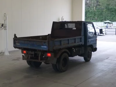 Mazda TITAN