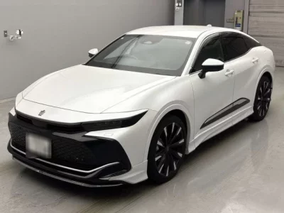 Toyota CROWN CROSSOVER
