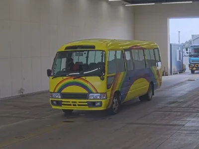 Toyota COASTER
