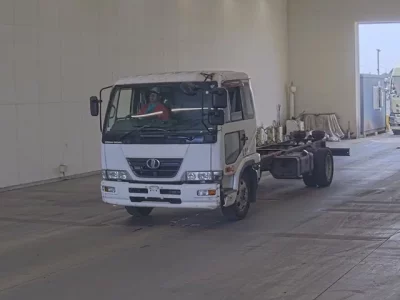Nissan UD SERIES