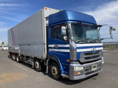 Nissan QUON