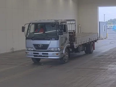 Nissan CONDOR