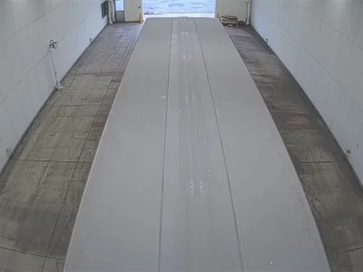 Nissan TRUCK