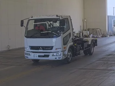 Mitsubishi FUSO FIGHTER