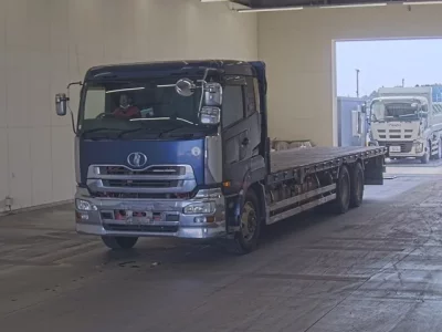 Nissan TRUCK