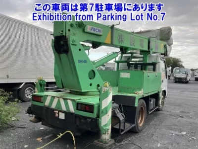 Isuzu ELF