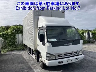 Isuzu ELF