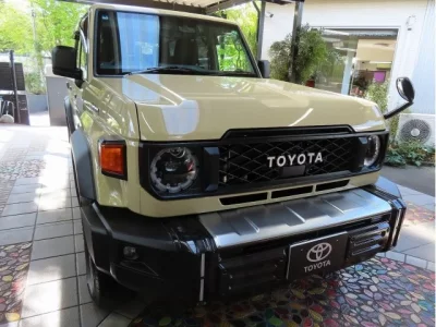 Toyota LAND CRUISER