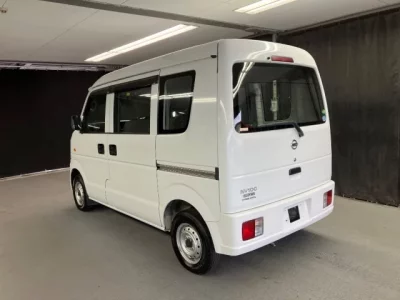 Nissan CLIPPER VAN