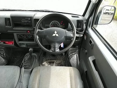 Mitsubishi MINICAB VAN