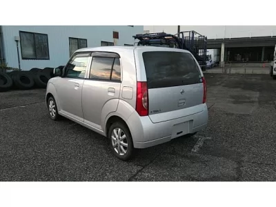 Nissan PINO