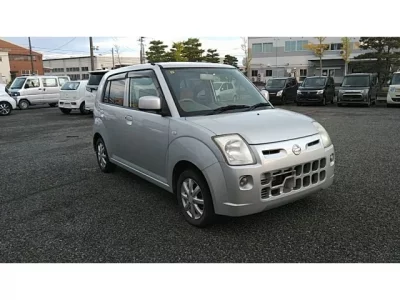 Nissan PINO