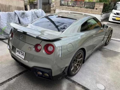 Nissan GT-R
