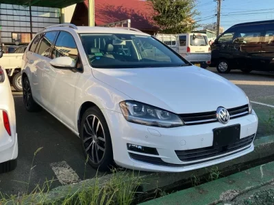 Volkswagen GOLF VARIANT