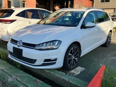 Volkswagen GOLF VARIANT
