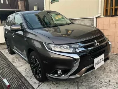 Mitsubishi OUTLANDER PHEV