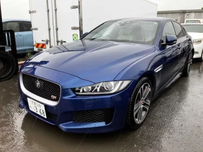 Jaguar XE