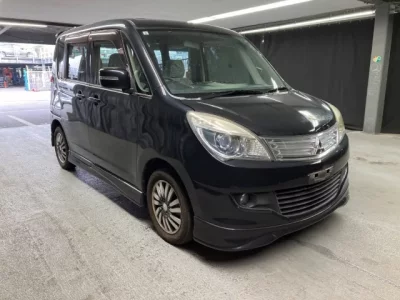 Mitsubishi DELICA D2