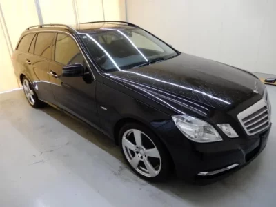 Mercedes-Benz E CLASS WAGON