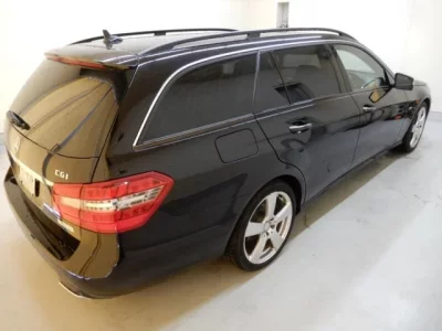 Mercedes-Benz E CLASS WAGON