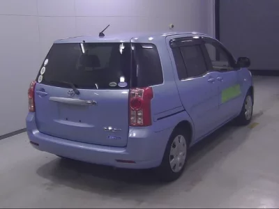 Toyota RAUM