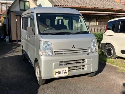 Mitsubishi MINICAB VAN
