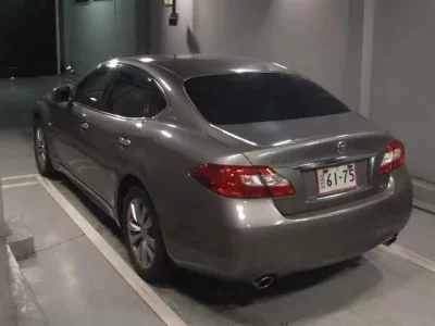 Nissan FUGA