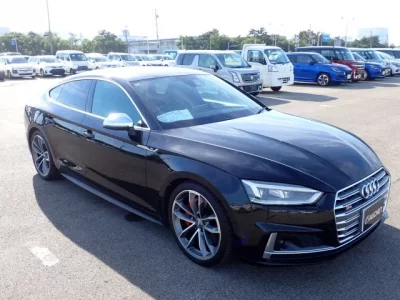 Audi S5