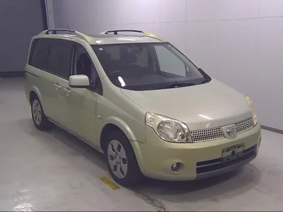 Nissan LAFESTA