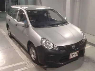 Nissan AD