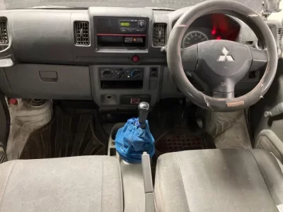 Mitsubishi MINICAB VAN