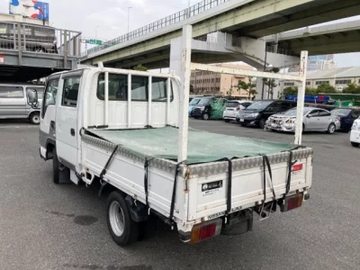Nissan ATLAS