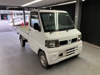 Nissan CLIPPER TRUCK