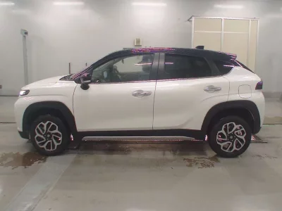 Suzuki FRONX