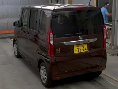 Honda N BOX