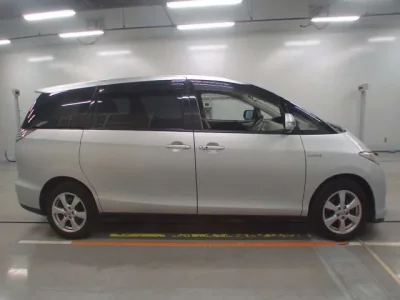 Toyota ESTIMA HYBRID