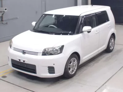 Toyota COROLLA RUMION