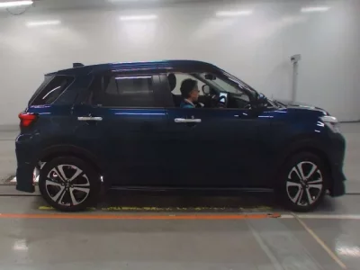 Daihatsu ROCKY