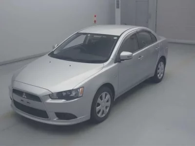 Mitsubishi GALANT FORTIS