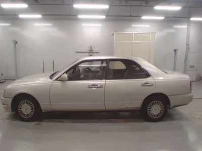 Nissan CEDRIC