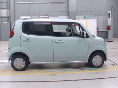 Suzuki MRWAGON