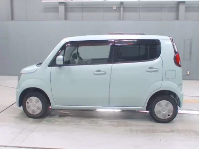 Suzuki MRWAGON