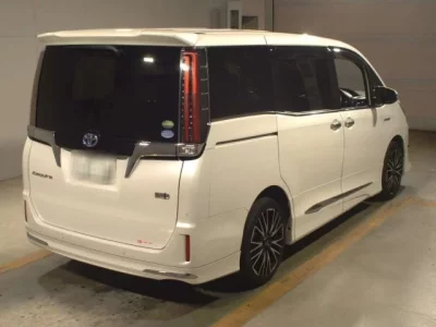 Toyota ESQUIRE