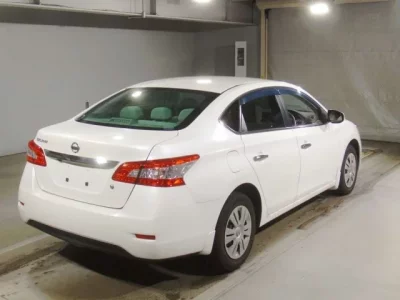 Nissan SYLPHY