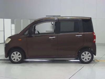 Daihatsu TANTO EXE