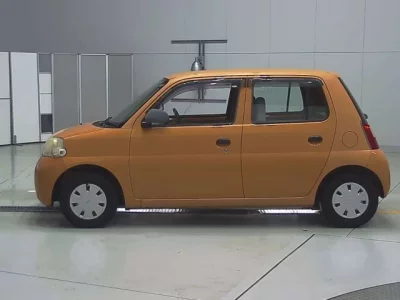 Daihatsu Esse