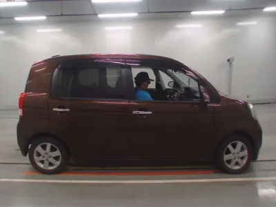 Toyota PORTE