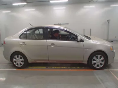 Mitsubishi GALANT FORTIS
